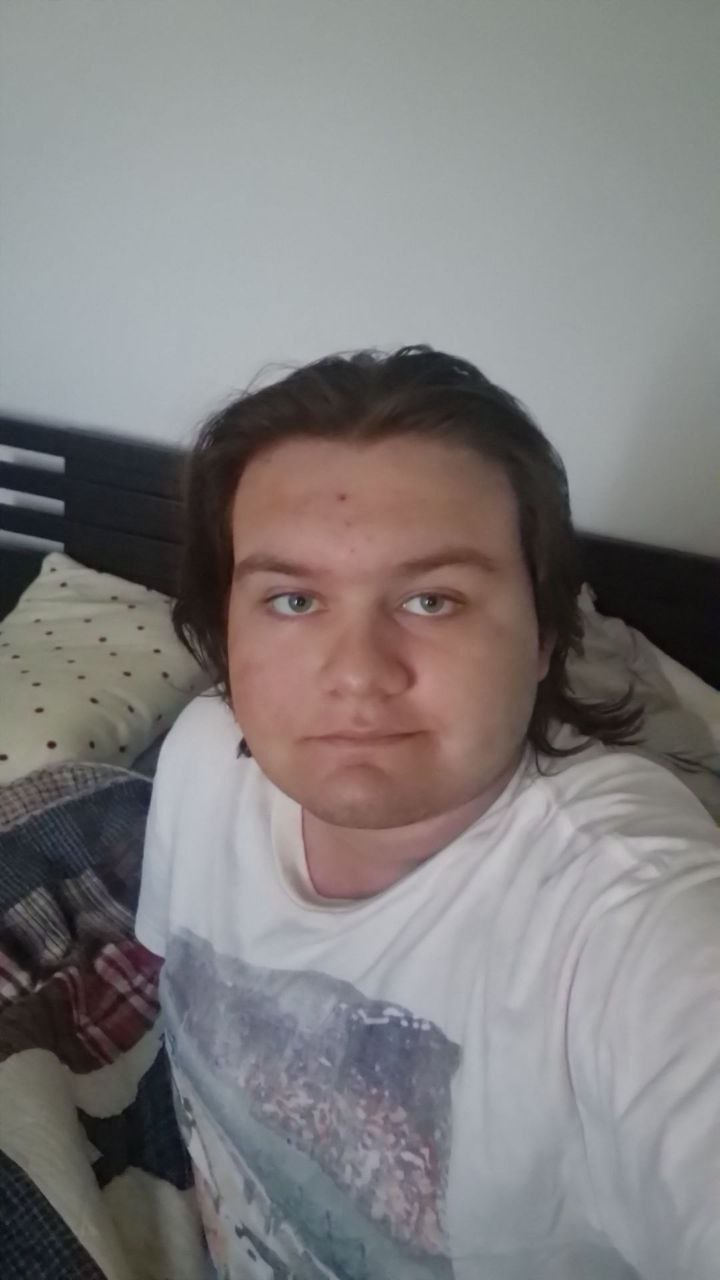 Profil de Leoni